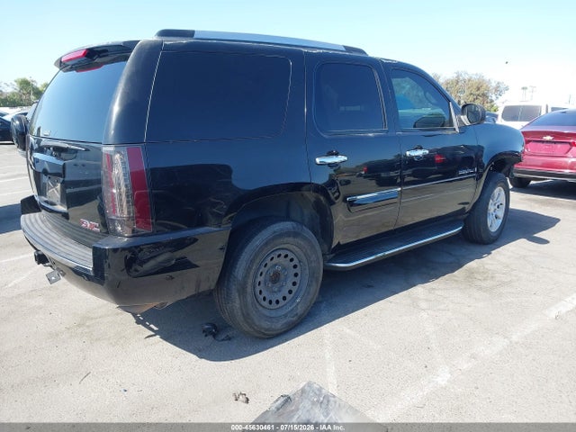 45630461 :رقم المزاد ، 1GKFK63878J105122 vin ، 2008 Gmc Yukon Denali مزاد بيع