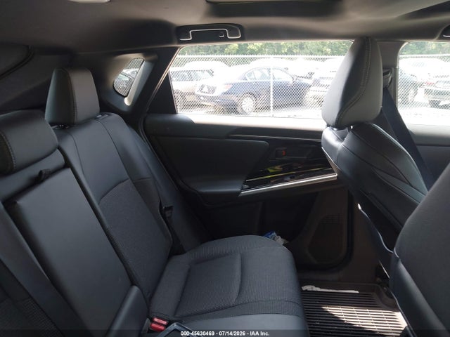 Toyota BZ4X XLE 2023 JTMABACA6PA018306 Image 8