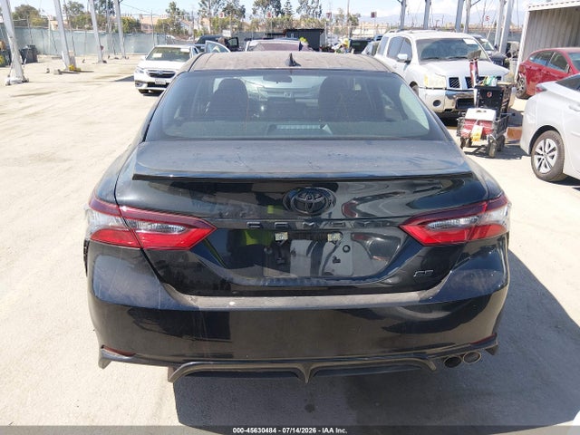 4T1G11AK8PU758782 Toyota CAMRY SE