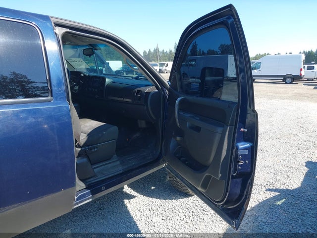 45630495 :رقم المزاد ، 1GT5K0BG9AZ231860 vin ، 2010 Gmc Sierra 2500hd Sle مزاد بيع