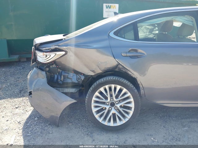 2013 Lexus Es 350 მანქანა იყიდება აუქციონზე, vin: JTHBK1GG5D2049019, აუქციონის ნომერი: 45630524