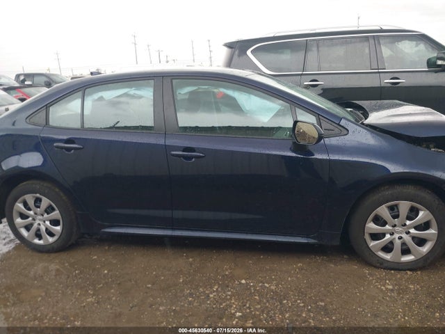 Toyota COROLLA LE 2026 5YFB4MDE6TP417840 Image 13