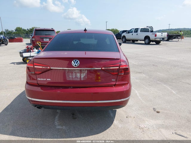 2017 Volkswagen Passat 1.8t Sel Premium მანქანა იყიდება აუქციონზე, vin: 1VWCT7A33HC064823, აუქციონის ნომერი: 45630550
