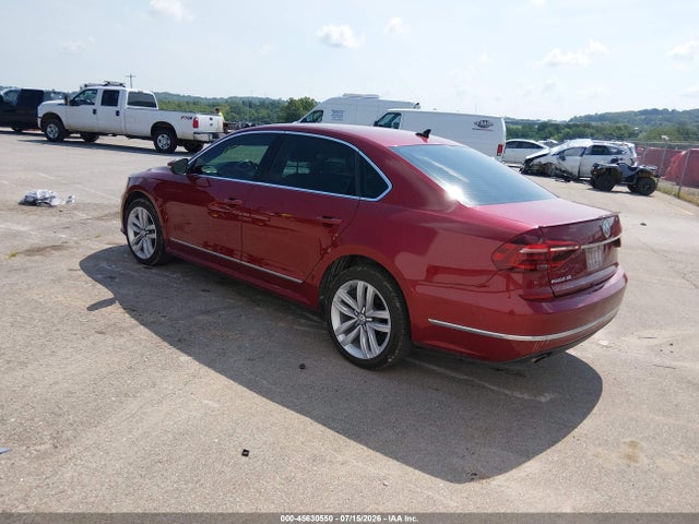 2017 Volkswagen Passat 1.8t Sel Premium მანქანა იყიდება აუქციონზე, vin: 1VWCT7A33HC064823, აუქციონის ნომერი: 45630550