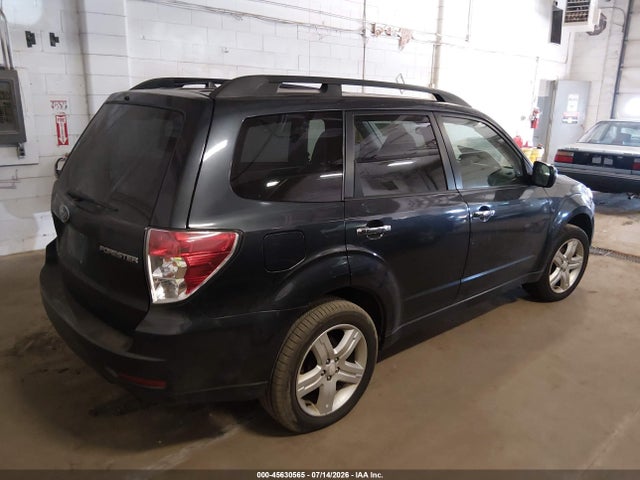 Продажа на аукционе авто 2010 Subaru Forester 2.5x Premium, vin: JF2SH6CC5AH769608, номер лота: 45630565