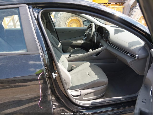 Продаж на аукціоні авто 2023 Hyundai Elantra Hybrid Blue, vin: KMHLM4AJ2PU082649, номер лоту: 45630584