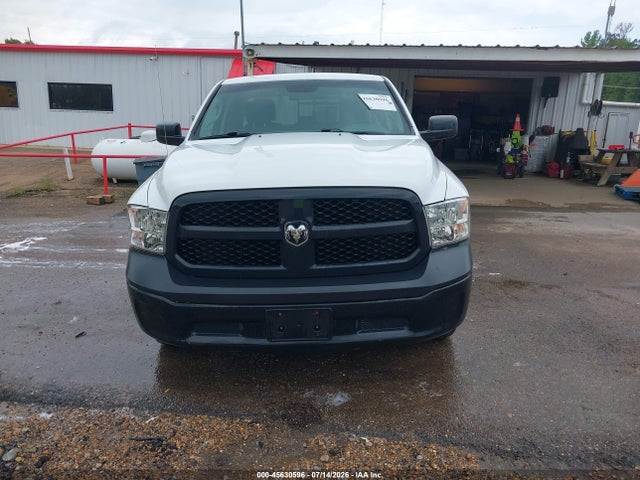 Продаж на аукціоні авто 2018 Ram 1500 Tradesman  4x2 6'4 Box, vin: 1C6RR6FGXJS324123, номер лоту: 45630596