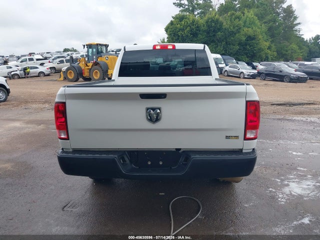 Продаж на аукціоні авто 2018 Ram 1500 Tradesman  4x2 6'4 Box, vin: 1C6RR6FGXJS324123, номер лоту: 45630596
