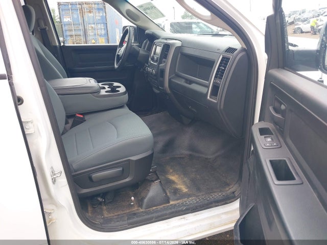 Продаж на аукціоні авто 2018 Ram 1500 Tradesman  4x2 6'4 Box, vin: 1C6RR6FGXJS324123, номер лоту: 45630596