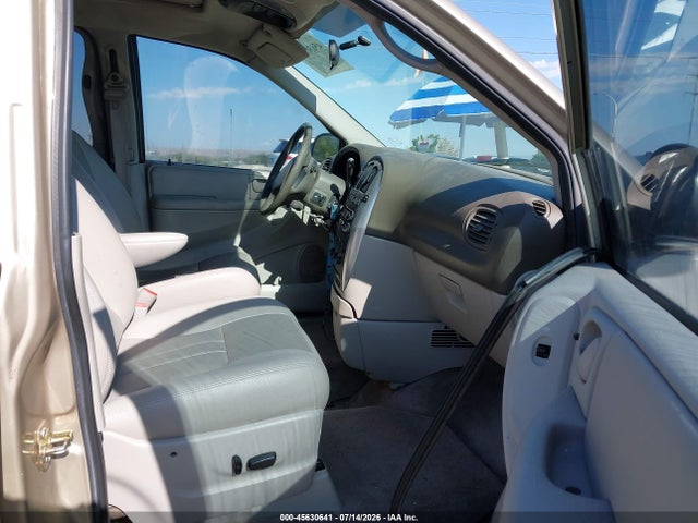 Продаж на аукціоні авто 2006 Chrysler Town & Country Touring, vin: 2A4GP54LX6R871105, номер лоту: 45630641