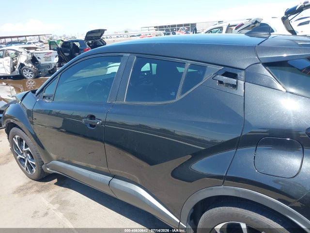 NMTKHMBX0JR034603 Toyota C-hr Xle Premium