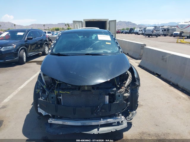 NMTKHMBX0JR034603 Toyota C-hr Xle Premium
