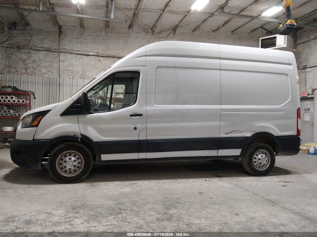 Ford Transit-250 2022 1FTBR2X8XNKA63849 Image 14