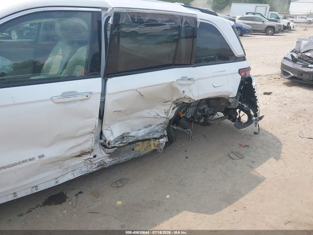 Продажа на аукционе авто 2022 Jeep Grand Cherokee Overland 4x4, vin: 1C4RJHDG2N8553199, номер лота: 45630644