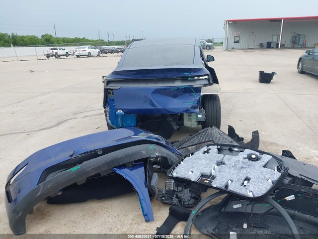 Продажа на аукционе авто 2026 Tesla Model Y All-wheel Drive/long Range Launch Series/premium All-wheel Drive, vin: 7SAYGAEE8TF628454, номер лота: 45630651