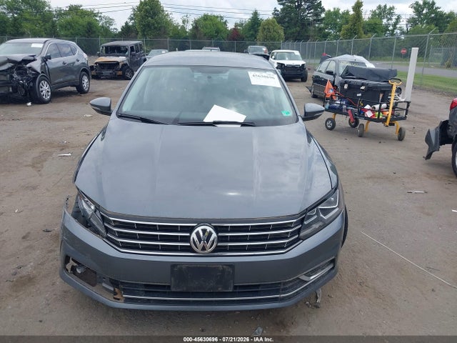 2017 Volkswagen Passat 1.8t S მანქანა იყიდება აუქციონზე, vin: 1VWAT7A31HC041273, აუქციონის ნომერი: 45630696