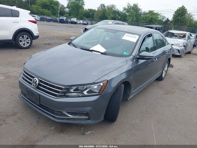 2017 Volkswagen Passat 1.8t S მანქანა იყიდება აუქციონზე, vin: 1VWAT7A31HC041273, აუქციონის ნომერი: 45630696