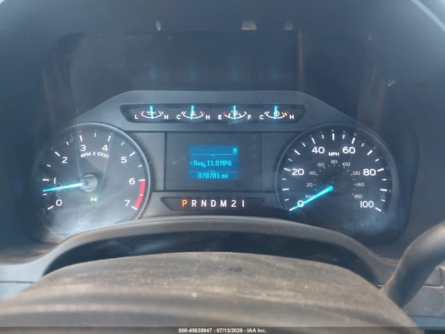 1FT8W3B69KEE75348 Ford F-350 Xl