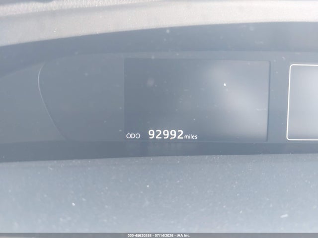 Toyota Prius Two 2018 JTDKBRFU0J3590699 Image 19