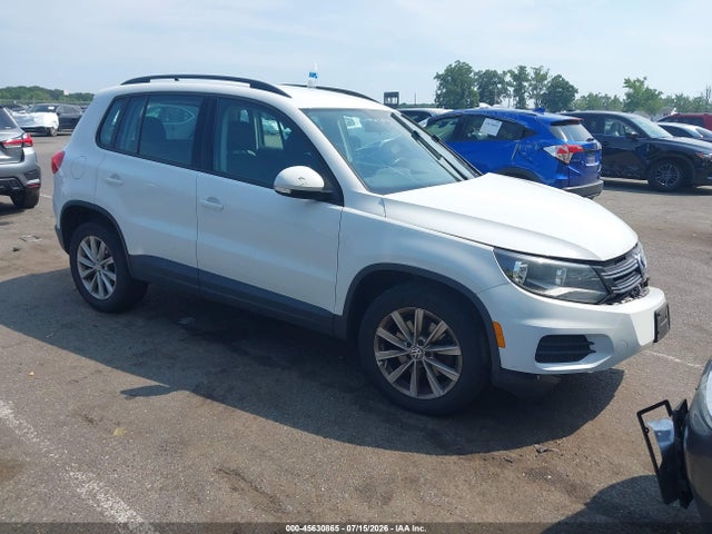 2017 Volkswagen Tiguan 2.0t/2.0t S მანქანა იყიდება აუქციონზე, vin: WVGBV7AX0HK050262, აუქციონის ნომერი: 45630865