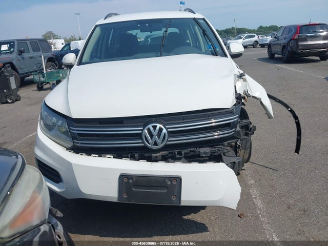 Продаж на аукціоні авто 2017 Volkswagen Tiguan 2.0t/2.0t S, vin: WVGBV7AX0HK050262, номер лоту: 45630865