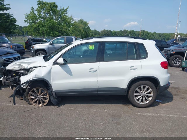 Продаж на аукціоні авто 2017 Volkswagen Tiguan 2.0t/2.0t S, vin: WVGBV7AX0HK050262, номер лоту: 45630865