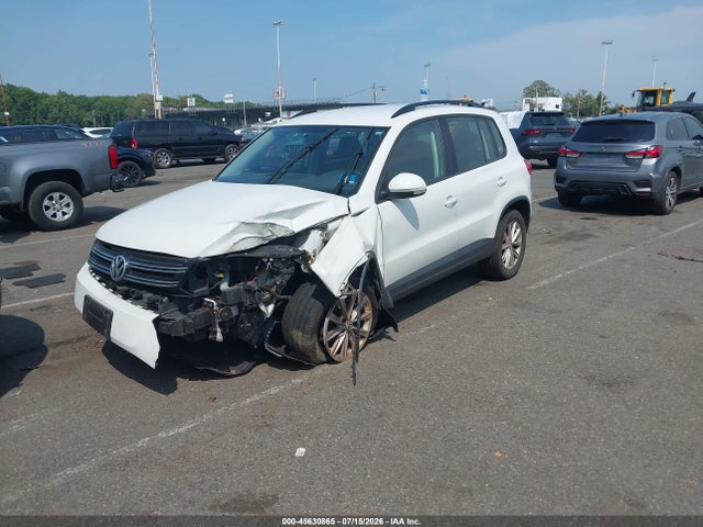 Продаж на аукціоні авто 2017 Volkswagen Tiguan 2.0t/2.0t S, vin: WVGBV7AX0HK050262, номер лоту: 45630865