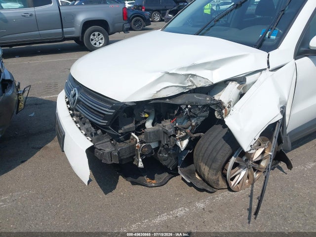 Продаж на аукціоні авто 2017 Volkswagen Tiguan 2.0t/2.0t S, vin: WVGBV7AX0HK050262, номер лоту: 45630865