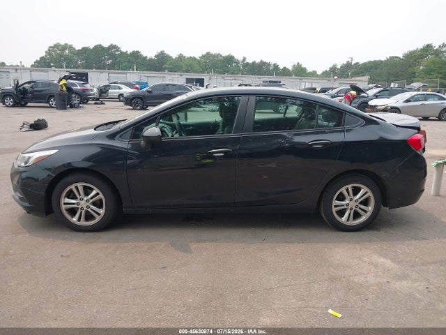 2017 Chevrolet Cruze Ls Auto მანქანა იყიდება აუქციონზე, vin: 1G1BC5SMXH7245753, აუქციონის ნომერი: 45630874