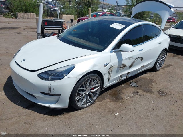 45630926 :رقم المزاد ، 5YJ3E1EB4KF513934 vin ، 2019 Tesla Model 3 Long Range/performance مزاد بيع