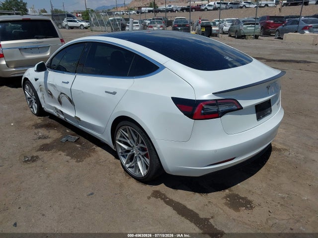 45630926 :رقم المزاد ، 5YJ3E1EB4KF513934 vin ، 2019 Tesla Model 3 Long Range/performance مزاد بيع