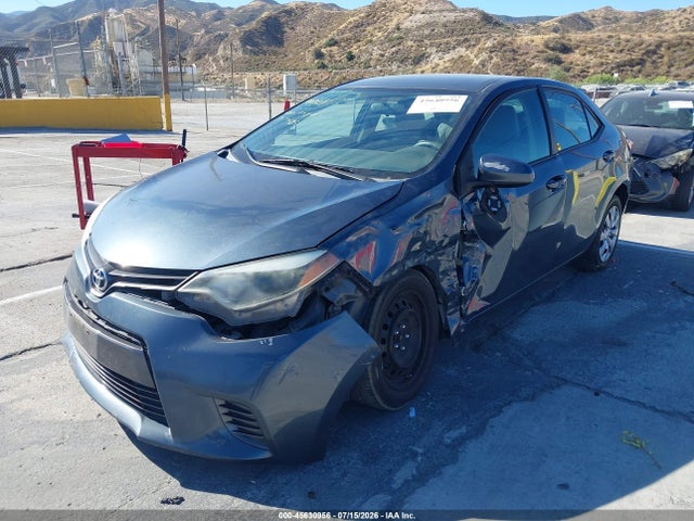 Toyota COROLLA LE 2016 2T1BURHE3GC584797 Image 2