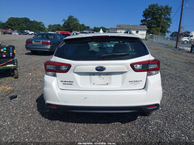 45630958 :رقم المزاد ، 4S3GTAV66N3715640 vin ، 2022 Subaru Impreza Premium 5-door مزاد بيع