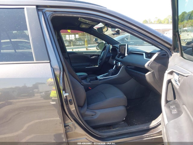 Продажа на аукционе авто 2023 Toyota Rav4 Hybrid Se, vin: 4T3T6RFV2PU120584, номер лота: 45630967