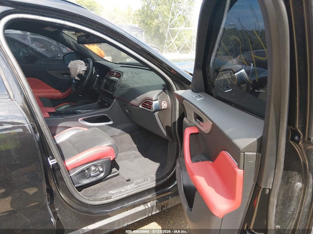 45630968 :رقم المزاد ، SADCM2FV9JA282364 vin ، 2018 Jaguar F-pace S مزاد بيع