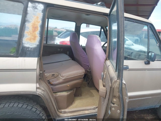 1991 Isuzu Trooper მანქანა იყიდება აუქციონზე, vin: JACCH58R5M8912201, აუქციონის ნომერი: 45630987