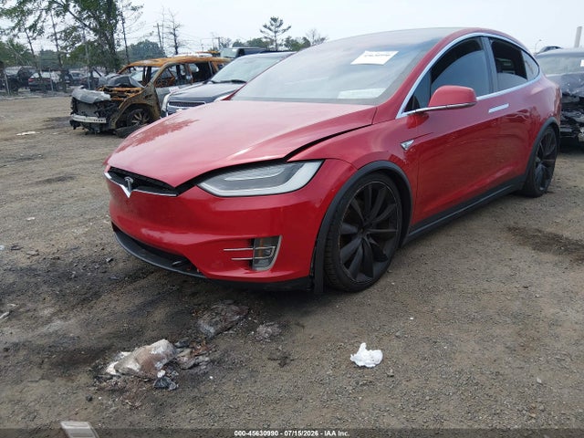 Tesla Model X 60d/70d/75d/90d/p100d 2016 5YJXCBE21GF006123 Image 2