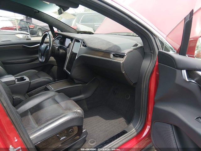 Tesla Model X 60d/70d/75d/90d/p100d 2016 5YJXCBE21GF006123 Image 5