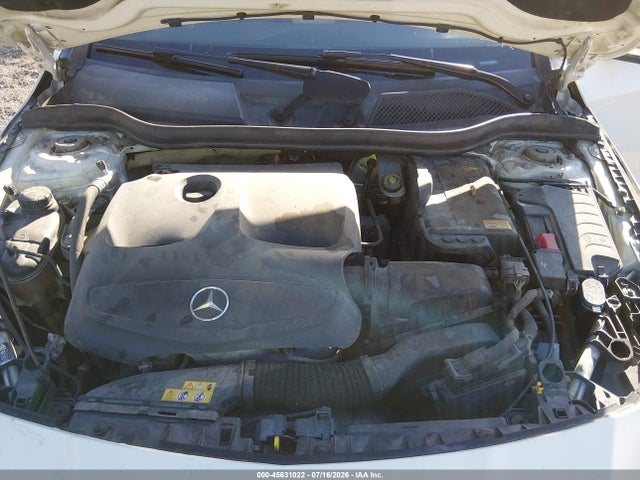 Mercedes-Benz CLA 250 2014 WDDSJ4EB8EN040589 Image 10