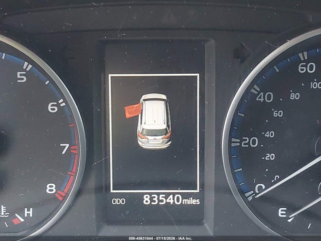 JTMZFREV3JJ173263 Toyota RAV4 LE