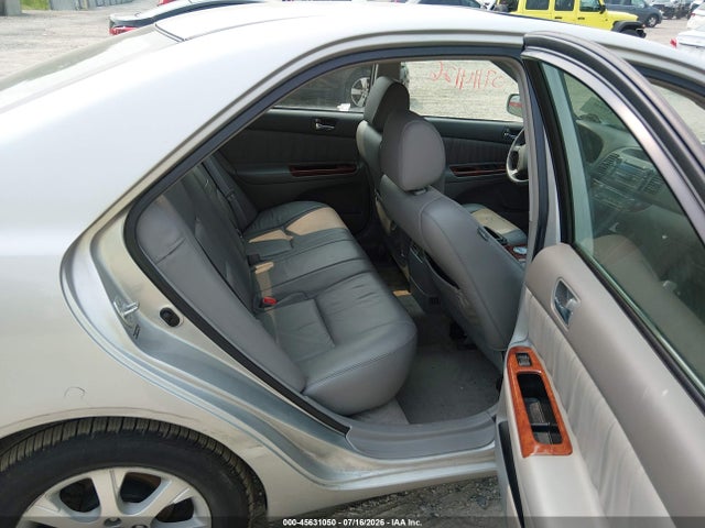 45631050 :رقم المزاد ، 4T1BF30KX5U087671 vin ، 2005 Toyota Camry Xle V6 مزاد بيع