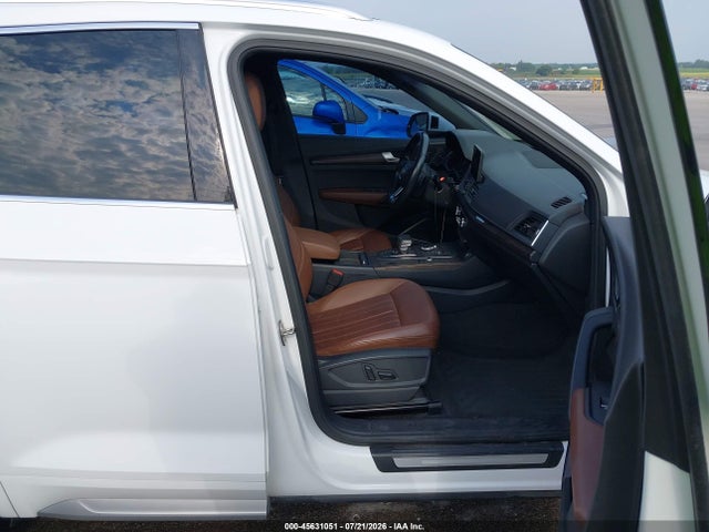 Продажа на аукционе авто 2018 Audi Q5 2.0t Premium/2.0t Tech Premium, vin: WA1BNAFY0J2092093, номер лота: 45631051