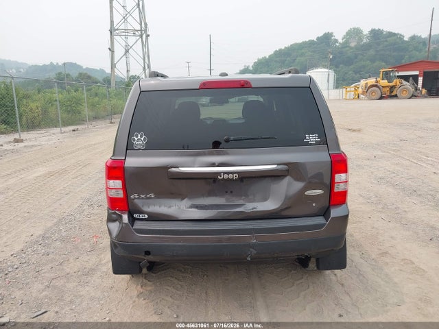 2016 Jeep Patriot Latitude მანქანა იყიდება აუქციონზე, vin: 1C4NJRFB7GD627829, აუქციონის ნომერი: 45631061