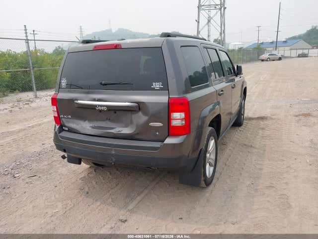 2016 Jeep Patriot Latitude მანქანა იყიდება აუქციონზე, vin: 1C4NJRFB7GD627829, აუქციონის ნომერი: 45631061