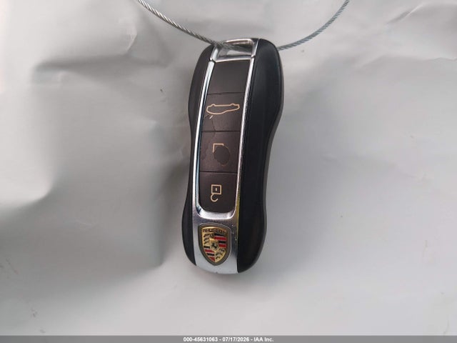 45631063 :رقم المزاد ، WP0AA2A77LL104223 vin ، 2020 Porsche Panamera 4 مزاد بيع