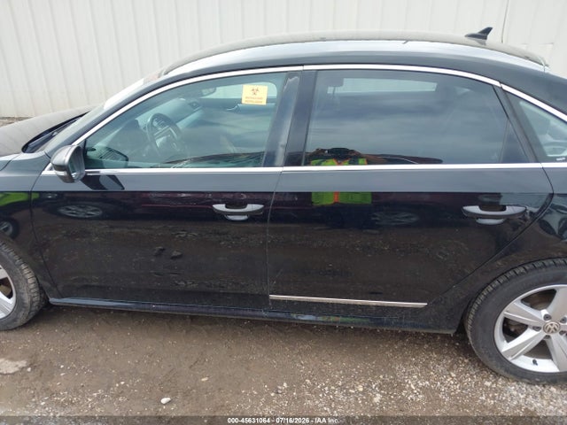 2013 Volkswagen Passat 2.5l Se მანქანა იყიდება აუქციონზე, vin: 1VWBH7A34DC094274, აუქციონის ნომერი: 45631064