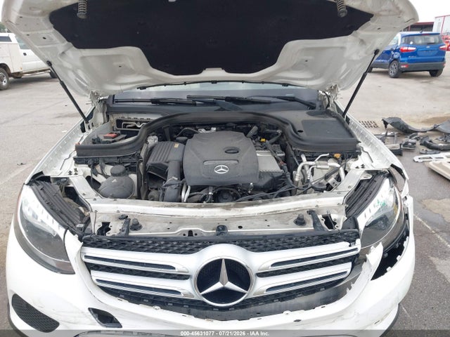 45631077 :رقم المزاد ، WDC0G4KB5HF122387 vin ، 2017 Mercedes-benz Glc 300 4matic مزاد بيع