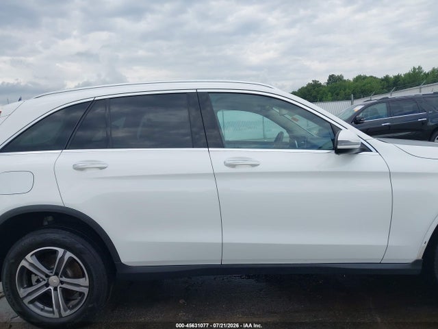 45631077 :رقم المزاد ، WDC0G4KB5HF122387 vin ، 2017 Mercedes-benz Glc 300 4matic مزاد بيع