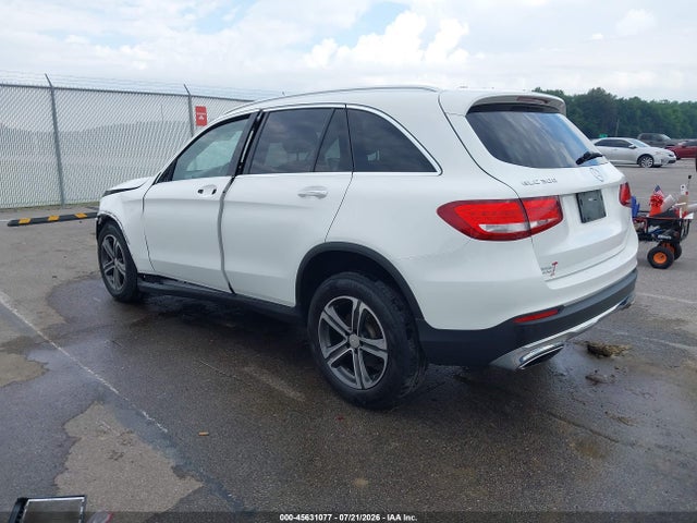 45631077 :رقم المزاد ، WDC0G4KB5HF122387 vin ، 2017 Mercedes-benz Glc 300 4matic مزاد بيع