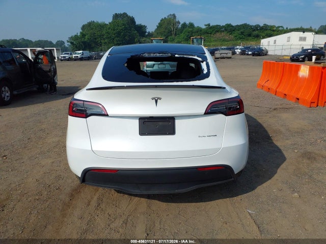45631121 :رقم المزاد ، 7SAYGDEE9RA278551 vin ، 2024 Tesla Model Y Long Range Dual Motor All-wheel Drive مزاد بيع